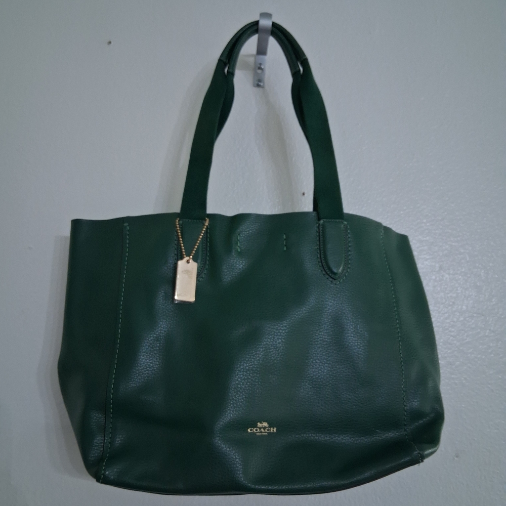 Coach Dark Green Leather Tote with Gold Tag - Picture 7 of 14